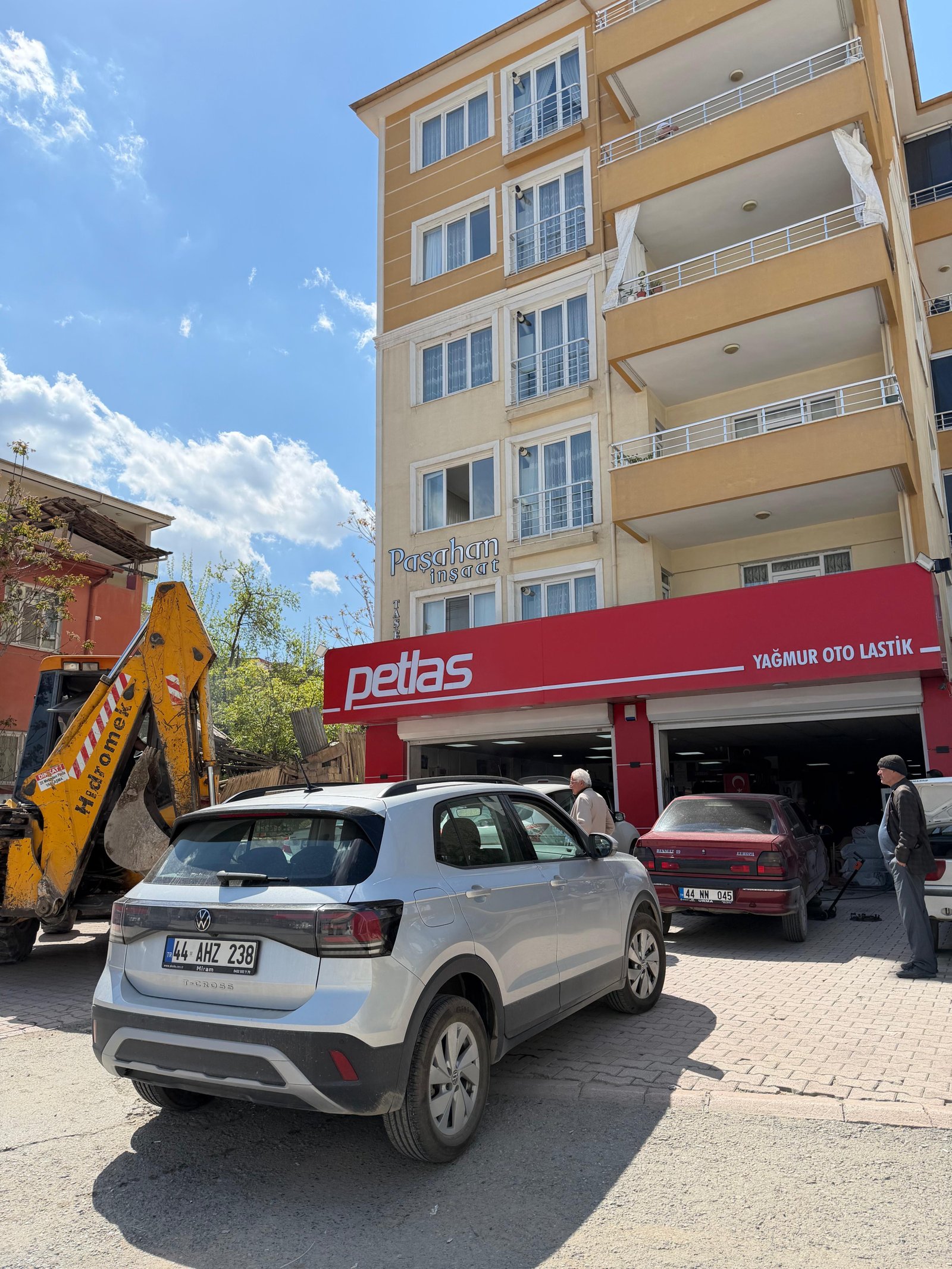 PETLAS Bayi | Yağmur Oto Lastik – Battalgazi